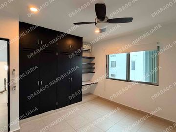Casa en venta con alberca y seguridad en privada en álamos 1