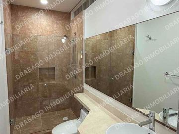 Casa en venta con alberca y seguridad en privada en álamos 1
