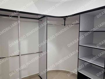 Casa en venta con alberca y seguridad en privada en álamos 1