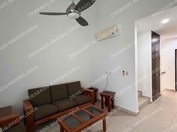 Casa en venta con alberca y seguridad en privada en álamos 1