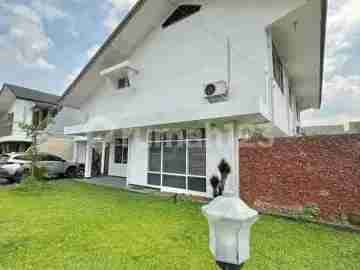 Rumah Lt 1.000m² Dalam Twon House Di KKO Cilandak