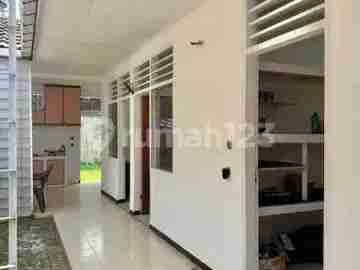 Rumah Lt 1.000m² Dalam Twon House Di KKO Cilandak