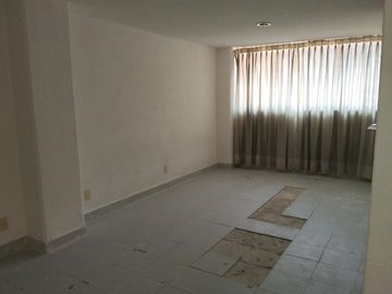 Venta de Local comercial en Calle Irolo, Col. Zacahuitzco, Alcaldía Benito Juárez CDMX