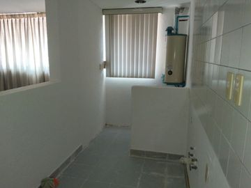 Venta de Local comercial en Calle Irolo, Col. Zacahuitzco, Alcaldía Benito Juárez CDMX