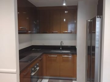118 sqm 2BR Condo for Sale in Lincoln Tower, Proscenium near Power Plant Mall & Rockwell Center
