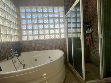 VENTA CASA RESIDENCIAL PUERTA DEL CARMEN - OCOYOACAC - CERCA DE LAS OUTLET DE LERMA - PARQUE INDUSTRIAL OCOYOACAC - KAVAK - FACIL SALIDA A CDMX