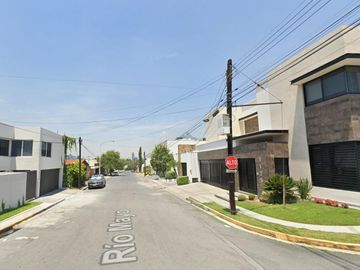 Valle oriente , San Pedro de la Garza, N.L