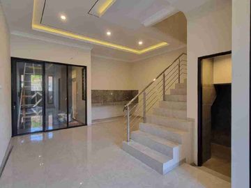 DIJUAL RUMAH MODERN MINIMALS MANYAR UNDER 2M