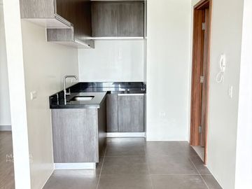 For SALE:  2-BR Condo Unit, The Connor at Greenhills, San Juan (P20.5M)