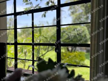 Venta de Casa estilo campestre y terreno en Nepantla de Sor Juana Inés de la Cruz, Estado de México