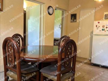 Venta de Casa estilo campestre y terreno en Nepantla de Sor Juana Inés de la Cruz, Estado de México