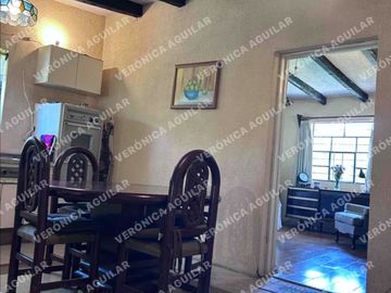 Venta de Casa estilo campestre y terreno en Nepantla de Sor Juana Inés de la Cruz, Estado de México