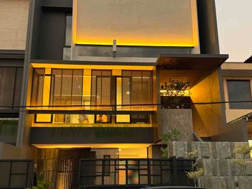 SUPER MEWAAAAHHHH, MINIMALIS
DIJUAL CEPAT RUMAH SIAP HUNI GREESS/BARU
LOKASI PERUM MANYAR KERTOADI
SURABAYA TIMUR