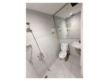 Disewakan harian apartemen benson 2 BR full furnish cantik harga 650ribu/malam