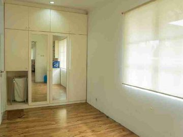 Rumah Hook Asri Ada Private Pool LT 262 Di Pancoran Mas Depok