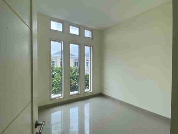 Dijual Rumah 2 Lantai Orchard Park Agung Podomoro Land Batam Center Siap Huni