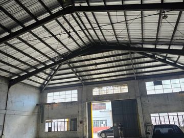 1,080sqm Warehouse with car parking in Santa Rosa, Laguna FOR LEASE