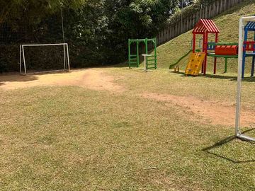 Se Vende Casa en Loma del Esmeraldal Envigado