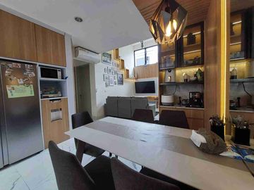 Dijual rumah full furnish asya cluster mantana