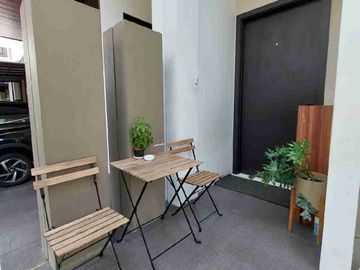 Dijual rumah full furnish asya cluster mantana