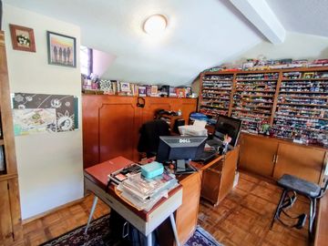 LINDA Y ACOGEDORA CASA EN VENTA EN LOMAS DE LAS ÁGUILAS, A UNOS PASOS DEL ACCESO A LA SUPERVÍA