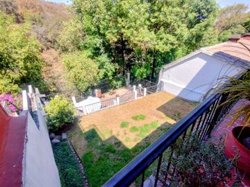 LINDA Y ACOGEDORA CASA EN VENTA EN LOMAS DE LAS ÁGUILAS, A UNOS PASOS DEL ACCESO A LA SUPERVÍA