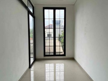 Rumah Modern Minimalis Murah di Jagakarsa Lokasi Strategis