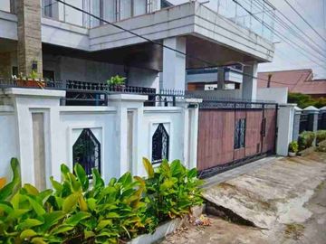RUMAH MEWAH 3 LANTAI SIAP HUNI DI MEDAN JOHOR