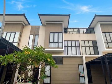 Rumah Modern Full Furnished di Cluster Matana Jgc Cakung