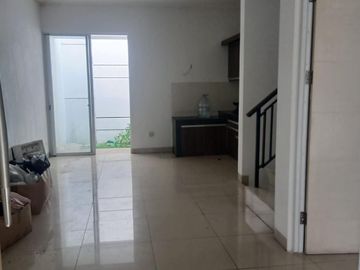 DIJUAL RUMAH GREEN LAKE CITY AUSTRALIA MURAH