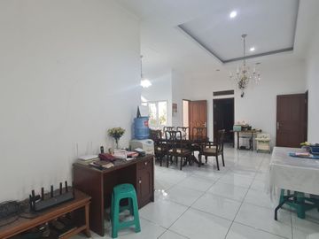 Dekat Dengan Kampus, Mall, Exit Tol, Dijual Rumah Siap Huni Di Kawasan Cipta Graha Raya, Gunung Batu, Pasteur, Bandung