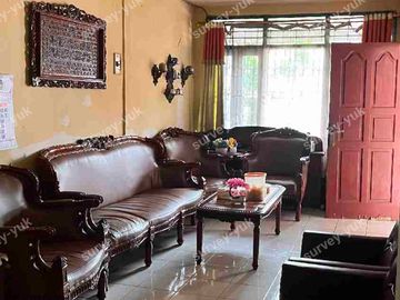 Rumah Lama Lt 120 m2 SHM Strategis Tangerang Kota - Larangan- Jakarta