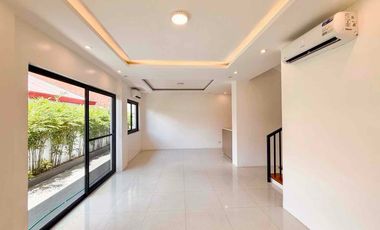 FOR SALE!! 🏠 HOUSE & LOT at AFPOVAI PHASE 2, Taguig