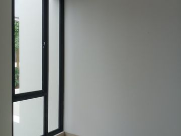 Rumah 2lt luas 5x15 75meter 4KT Cluster Mahakam The Signature JGC Jakarta Garden City