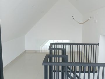 Rumah 2lt luas 5x15 75meter 4KT Cluster Mahakam The Signature JGC Jakarta Garden City