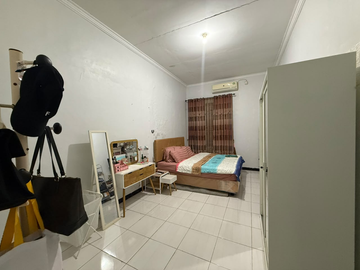 Rumah cantik Pandugo dekat MERR UPN