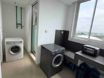 Di sewakan Apartemen Providence Park Full Furnished Type 3 Bedroom View City