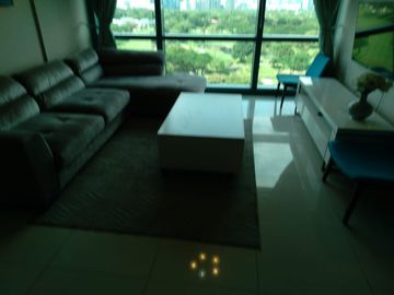 Elegant 2-Bedroom Corner Unit for Sale at 8 Forbestown Road, BGC