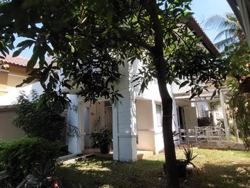 Dijual Rumah Wangsakerta Asri dan Nyaman Samping Taman