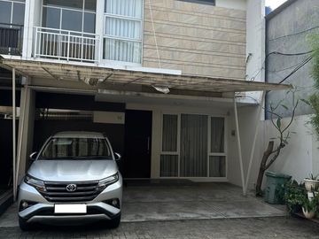Dijual Rumah Hook 2 Lantai di Allura Residence 2 Caman Bekasi