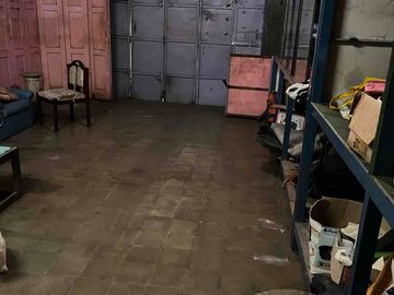 BU JUAL CEPAT. Siap nego pemilik. Ruko dan bangunan. Tanah masih luas. Jl.Magelang km.12 Wadas. Depan Pasar Sleman