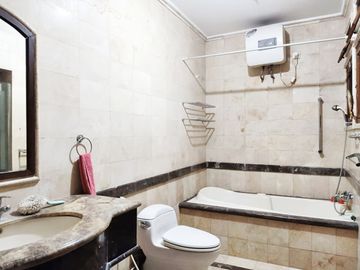 DIJUAL RUMAH di Taman Alfa Indah  Petukangan Utara, Pesanggrahan, Jakarta Selatan M