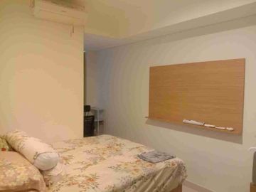DIJUAL BU APARTEMEN FULL FURNISH ASPEN RESIDENCE FATMAWATI JAKARTA SELATAN