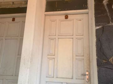 TERMURAH DIJUAL CEPAT KOST AKTIF 2 LANTAI  DEPAN UNPAD JATINANGOR SUMEDANG LOKASI STRATEGIS