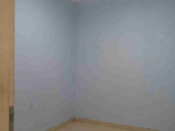 Rumah Disewakan di Semarang Barat Bekas Klinik Gigi