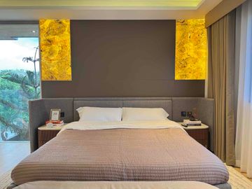 Luxury Smart Mansion for Sale in Tokyo South Forbes, Silang Cavite | 700 SQM | Fully Furnished | 6 Bedrooms | Private Pool