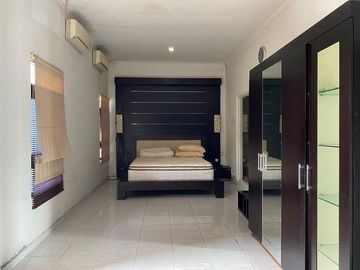Rumah Tinggal Lokasi Strategis Dekat UGM & Ring Road Utara - Condong Catur Sleman