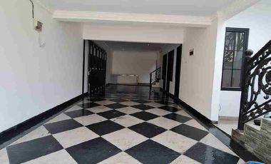 DIJUAL Rumah 3 Lantai Like New Di 
Permata 2 Residence Jagakarsa Jakarta Selatan