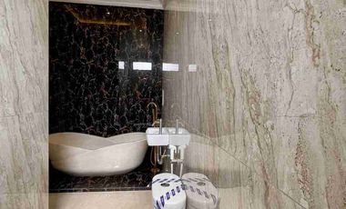 DIJUAL Rumah 3 Lantai Like New Di 
Permata 2 Residence Jagakarsa Jakarta Selatan