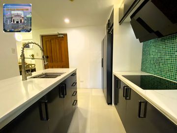 For Rale or Rent Furnished 3 Bedroom + Parking Condo in Mabolo Cebu City